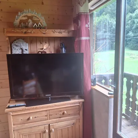 Duplex Au Calme Vue Montagne Apartment